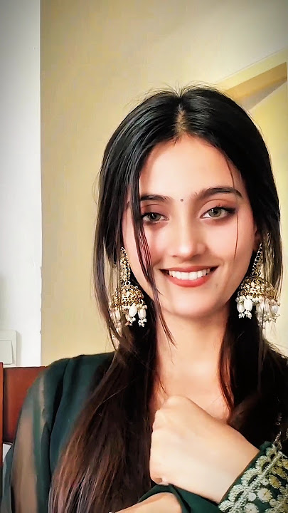 Babli Badmaash Hai | Liyanaveed Viral Video #trendingshorts #shortvideo #viralshorts #shorts