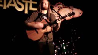 Newton Faulkner  live @ OneTaste - I&#39;m not giving up yet