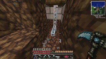 Minecraft: Tekkit with Lewis - Batbox, Wind Turbine and Glass Fibre Cable #13