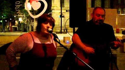 Diane Greer & Paddy Nash @ Cafe del Mondo