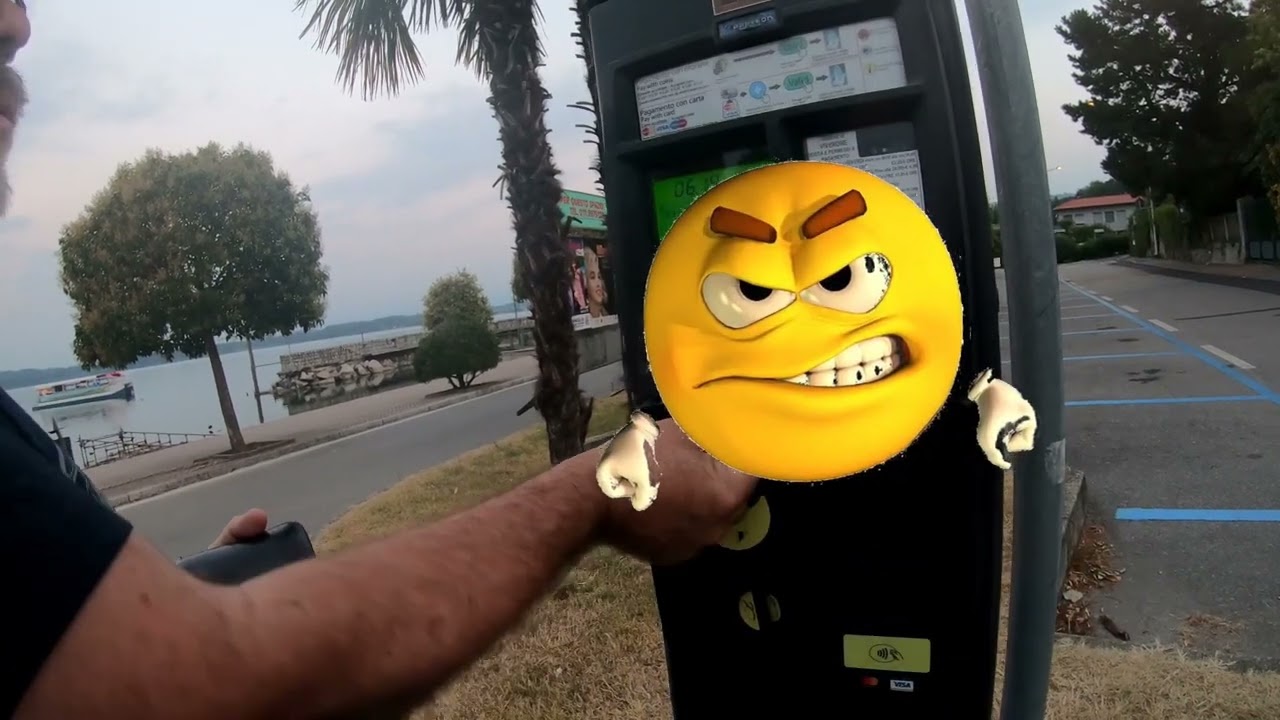 Viverone Lake…colonnine permessi di pesca 🎣….ci abbiamo litigato 🤬🤭🤣