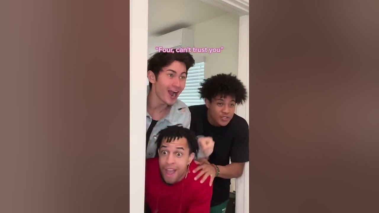 POV: You walk in on your sister breaking up with her boyfriend... @NoahJayWood1 @skyyjade