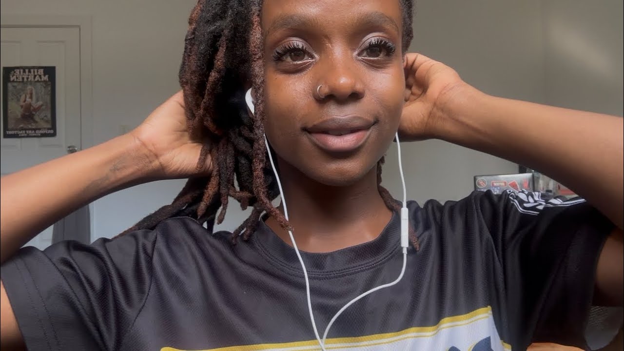 ASMR| REPEATING YOUR FAVOURITE TRIGGER WORDS (tingly mouth sounds) 