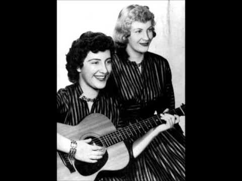 Putar Tomorrow's Just Another Day to Cry - Skeeter Davis