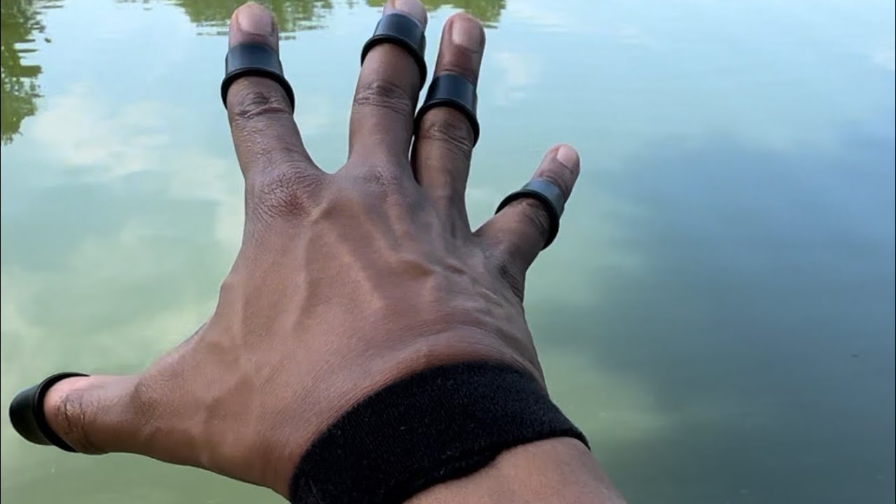 Hand Grip Finger Strengthener 150 Rep - YouTube