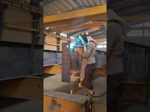 نگاهی کوتاه به بخش جوشکاری آهن فروش