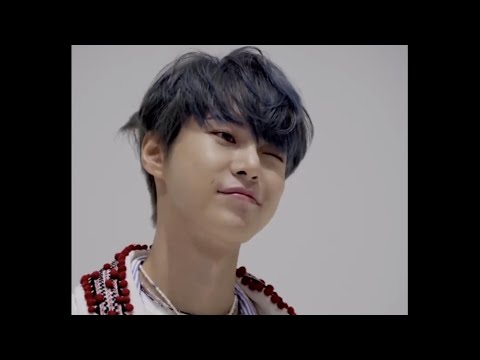 [NCT 도영] 저 민트도영에 환장하는 사람인데 여기가 극락입니다