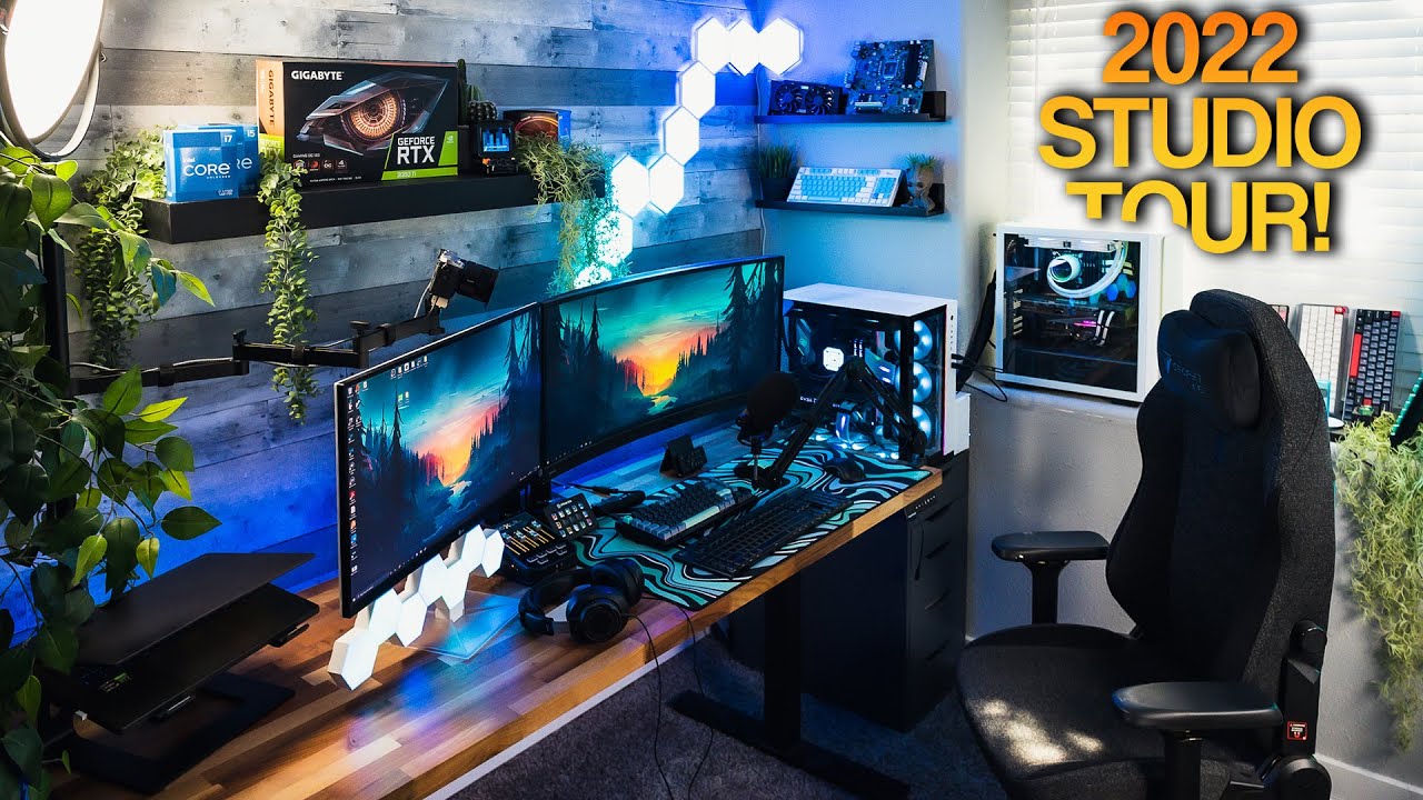 I Built My ULTIMATE Gaming, Editing & Streaming Studio!!