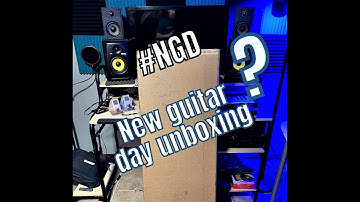 New guitar day unboxing!!!!!  #ngd #kramerguitars  #newguitarday #newguitar #evh #unboxingvideo