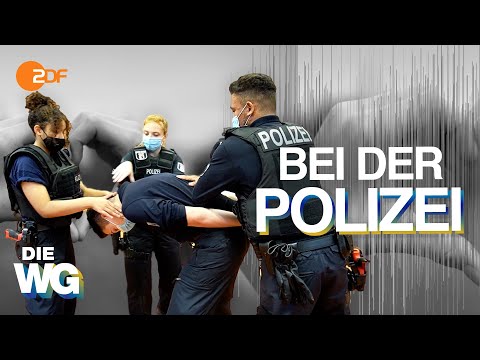 Praktikum bei der POLIZEI BERLIN mit CHINEDU!??‍♂️ I DIE WG