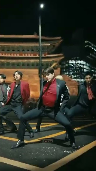Celana Jungkook hebat ya🙂😳 #bts #short