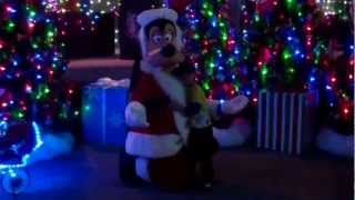 New Santa Goofy meet and greet Osborne Lights Disneys Hollywood Studios Chrsitmas