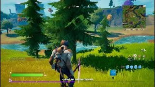 PROCURE PISTAS NA FAZENDA / FORTNITE