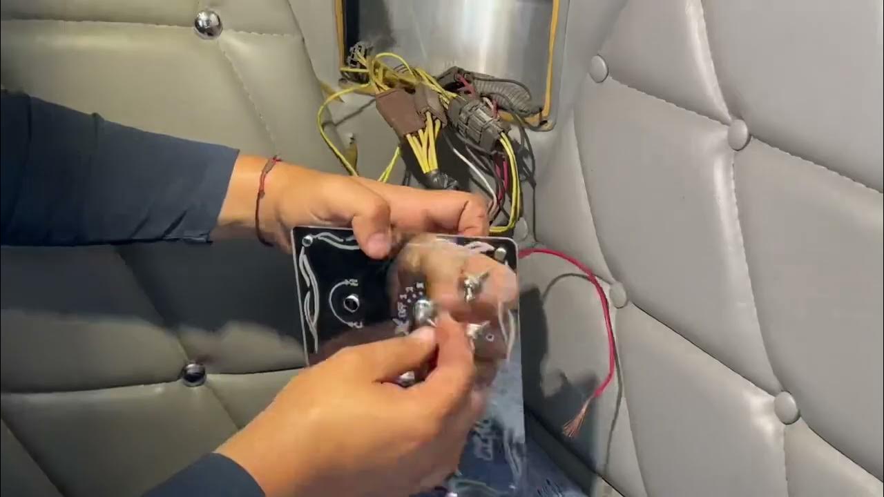Freightliner classic ac sleeper control panel replacement - YouTube