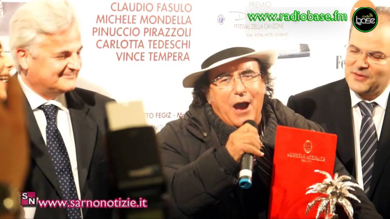 Al Bano sul palco con Romina, ma non parla della Lecciso YouTube Al Bano sul palco con Romina, ma non parla della Lecciso YouTube