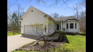 13360 Green Dr, Chesterland OH