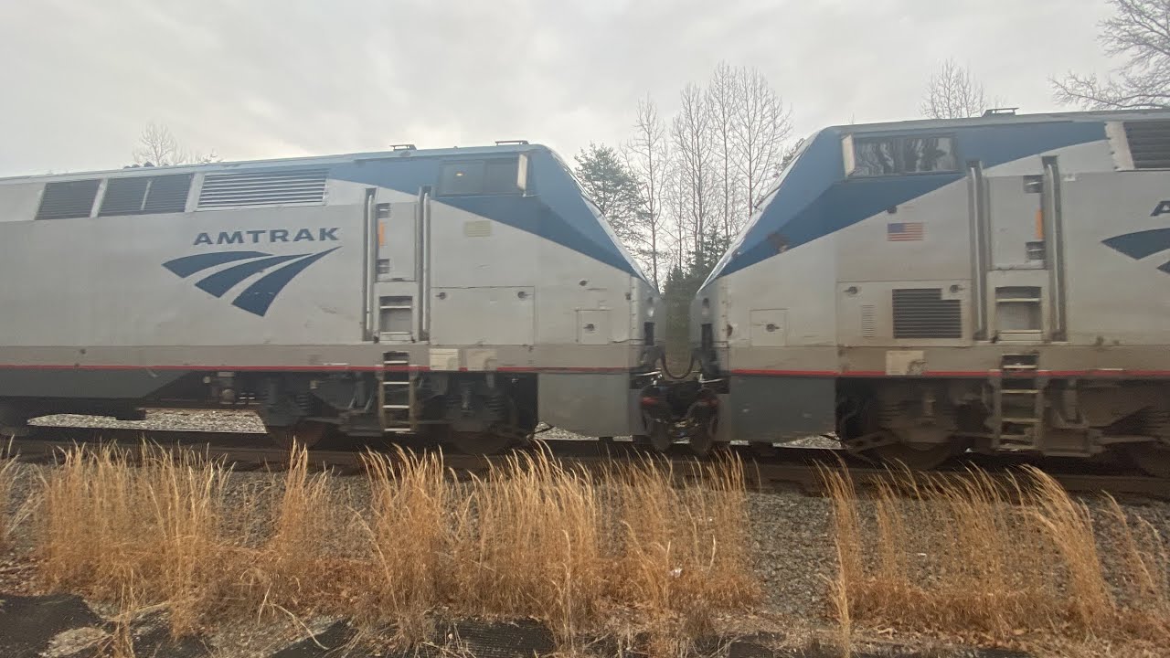 ￼ Amtrak ￼ auto train  53 ,Amtrak ￼ silver star  92 and ￼ Fairfax County ￼ ambulance 435￼