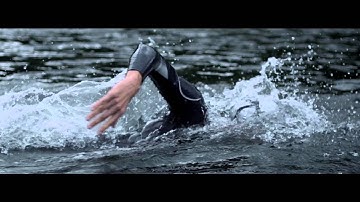 ASICS Advert - Triathlete