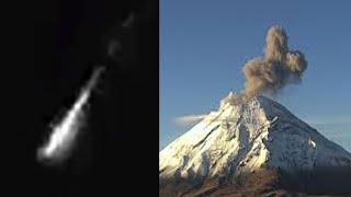 UFO enters mouth of volcano 🌋 in Mexico City 🇲🇽 Popocatepetl April 3, 2024, UAP sighting news