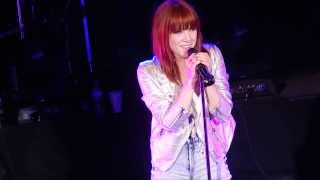 Carly Rae Jepsen - Tonight I'm Getting Over You Live (The Summer Kiss Tour Minnesota) Resimi