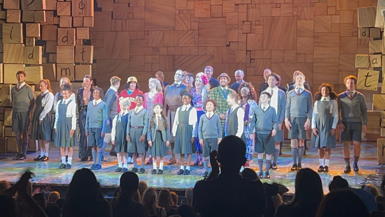 Matilda Curtain Call / Bows - Cambridge Theatre London - Thursday 27th July 2023