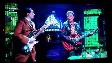 Red Dwarf Lister and Hitler jam!😎