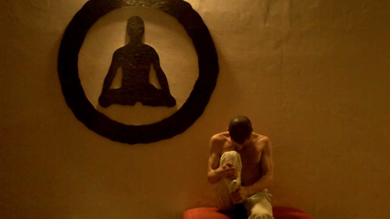 mentos Yoga, en la oficina 3