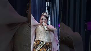 Download Lagu Sulam cinta #flowercityfest #bajidor #vokalsunda #bungsubandung #hiburan #coversong MP3 Download Lagu Sulam cinta #flowercityfest #bajidor #vokalsunda #bungsubandung #hiburan #coversong MP3