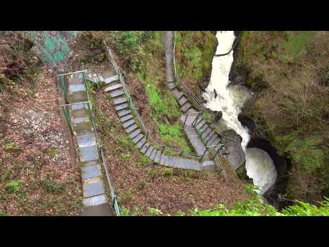Hiking Around DEVILS BRIDGE FALLS In Wales (Waterfalls and Hikes)