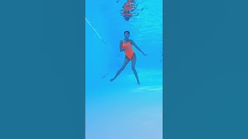 Thumbnail of Morgan Wallen - Chasin' You (Underwater Dance) by Silvia Solymosyová