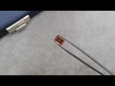 Octagon cut rubellite 3.51 carats, Africa Video  № 2