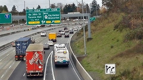 Why the SR16 interchange design seem outdated