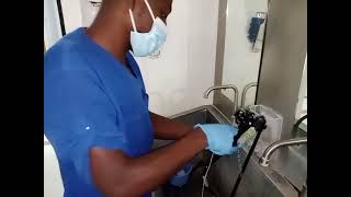 How to clean the scopes (upper or lower endoscopy)