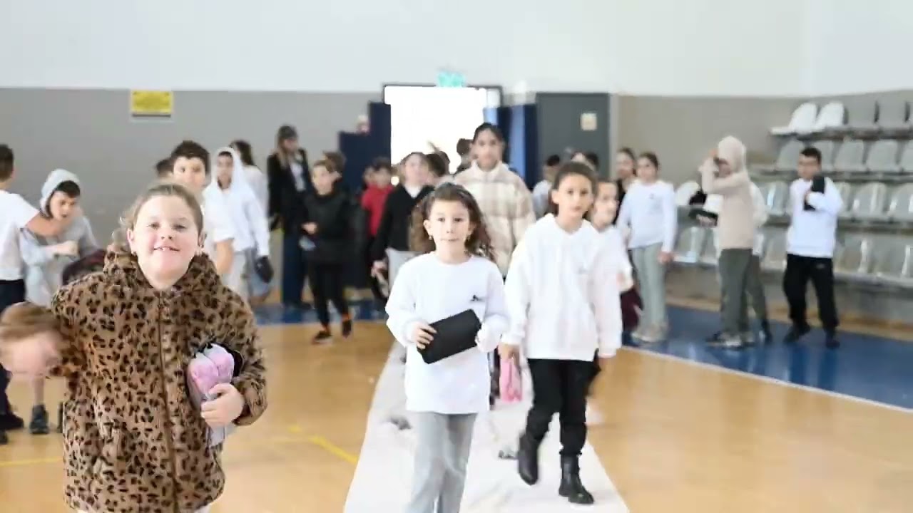 תערוכת תשתיות החלל של נבחרת The summit of space בית ספר פסגות אשקלון