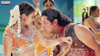 Listen & enjoy jiyyangari (జియ్యంగారి) full song |
aparichithudu movie vikram, sadha subscribe to our channel -
http://goo.gl/tvbmau like us on fb:...