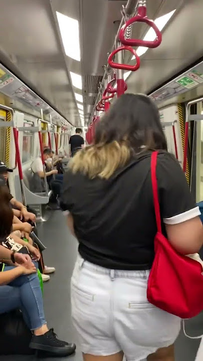 Scotwoman #mtr #trainvideo #headinghome #tsuenwan #mongkokhongkong @marieofwchannel5953