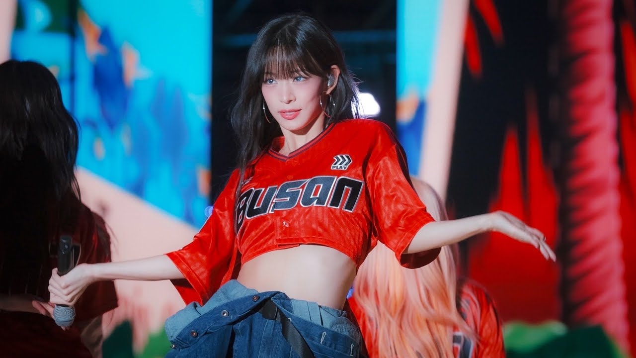 [4K] 241103 프로미스나인 이채영 WE GO 직캠 (fromis_9 CHAEYOUNG FanCam)