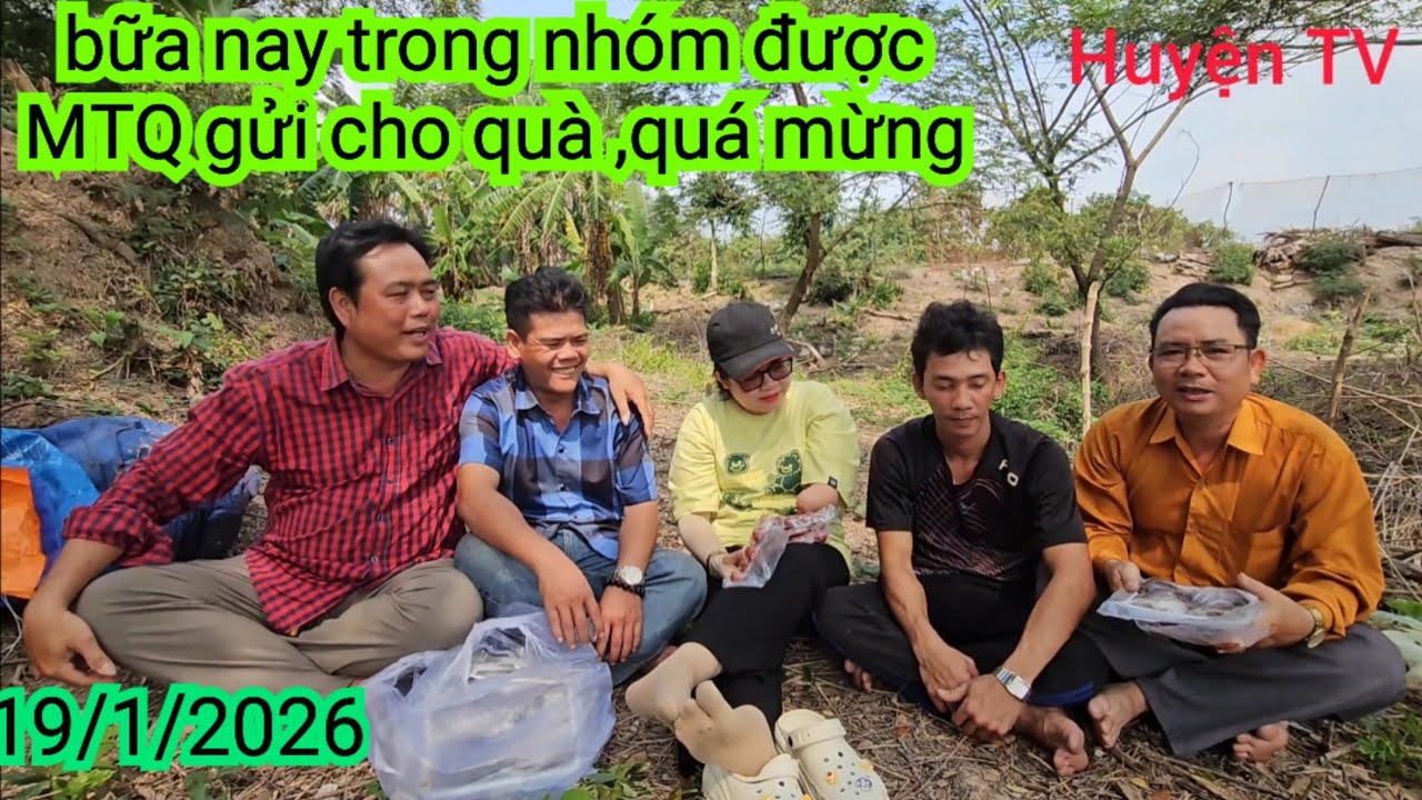 TRONG NHÓM, HÔM NAY ĐƯỢC MTQ GỬI CHO QUÀ, QUÁ MỪNG