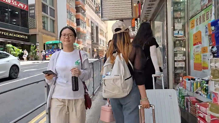 WAN CHAI HONGKONG TOUR WALKING SUMMER