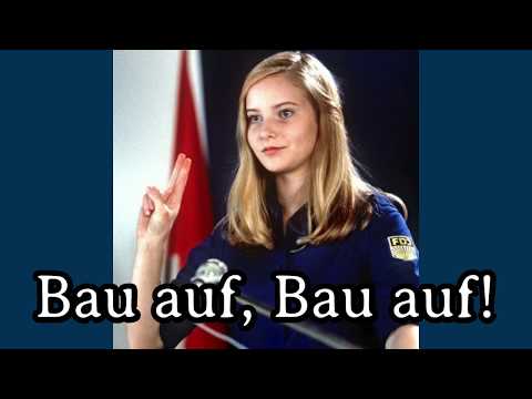 Sing with Genosse Karl und Genossin Gesche: Bau auf, Bauf auf!  [GDR Song][+ English Translation]