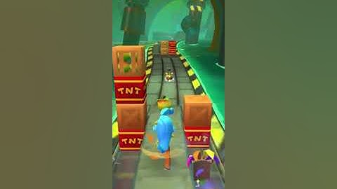 Crash On the Run! - 65. Sewer or Later _ Frosty Mini Robot (Battle Run)