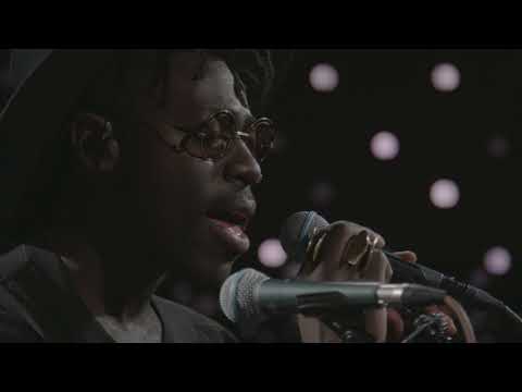 Moses Sumney - Quarrel (Live on KEXP)