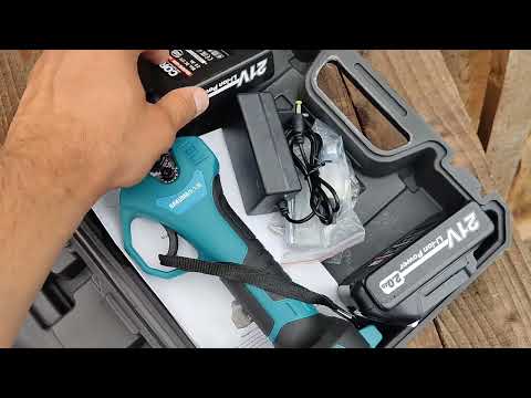 Секатор акумуляторний безщітковий Sakuma BLUE CCC3521B SET в комплекті з АКБ 21 В/2 Ач, видео 1