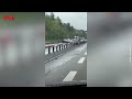 Unfall: Mehrere Fahrzeuge kollidieren auf der A3 bei Urdorf