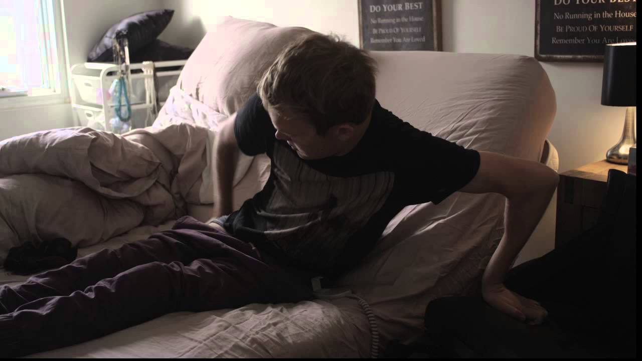 Beau: Getting Dressed (HD)