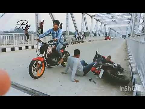 funny-bike-stunt-fail-in-india😂