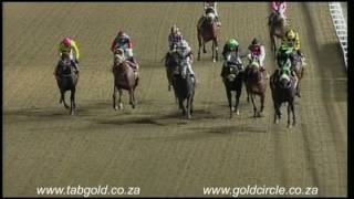 20170331 Greyville Race 5 won by TOP FORM