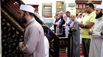 حكم تقسيم سورة الإنسان أو سورة السجدة فى صلاة الجمعة