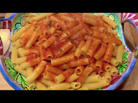 How to Make Italian Marinara Sauce
