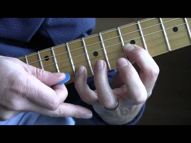 Part A10-b:  Bad (U2 Guitar Tutorial / Lesson) - Main Riff (cont'd) class=